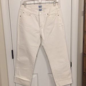 Bass cuffed white jeans